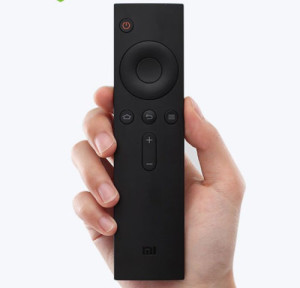 The elegant IR remote control of the Xiami Mi Box is easy to use